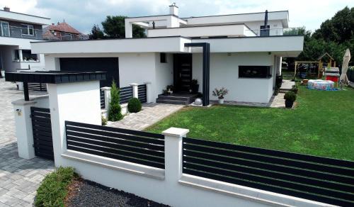 Vonyarcvashegy Apartment | Zita Apartman