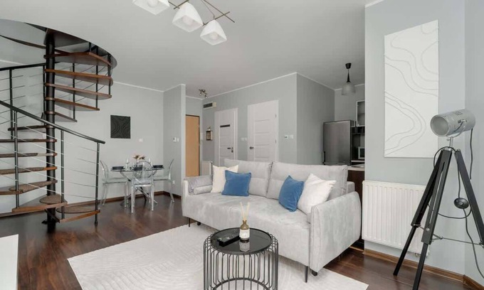 Grunwald Apartment | Zmigrodzka Stylish Apartment with Terrace by Noclegi Renters