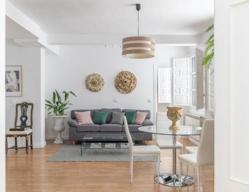 Toledo City Center Apartment | Zocodover puerta del Alcázar