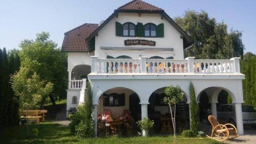 Badacsonyors Bed & Breakfast | Zolka Vendégház