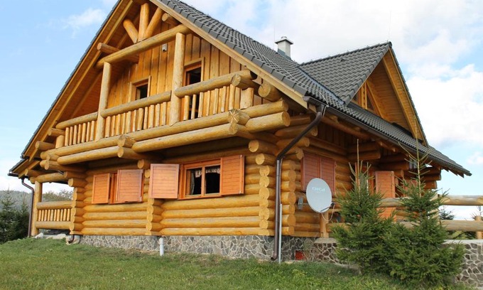Oravska Lesna Ski Chalet | Zrubová Chata Sylvester