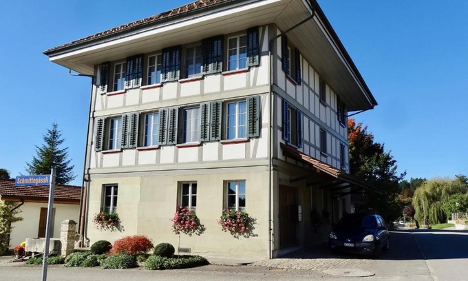 Buren zum Hof Apartment | "Zur alten Schmiede", 70m2 Studio mit Kaminfeuer und Sauna