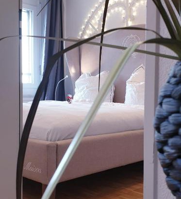 Enge Apartment | Zurich Suite - your home away from home - with washer, dryer and lots of space