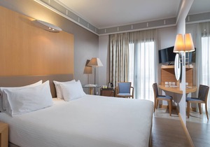 Central Hotel