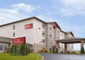 Ramada by Wyndham Sparta/at Speedway