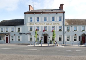 Headfort Arms Hotel