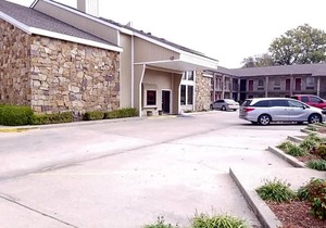 Raintree Inn