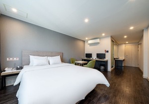 Anyang Illowa Hotel