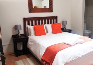 Room for 6 - Amarachi Guesthouse in Swakopmund Namibia Near Beach and Malls
