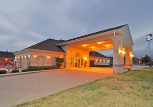 Best Western La Hacienda Inn