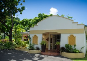 Blue Horizons Garden Resort