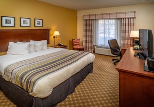 Country Inn & Suites by Radisson, Charleston South, WV