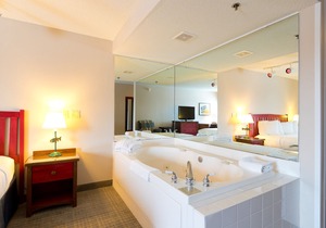 Wildwood Lodge & Suites