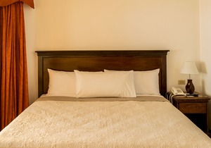 Hotel Cayman Suites
