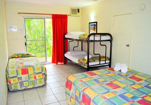 Coconut Grove Holiday Apartments