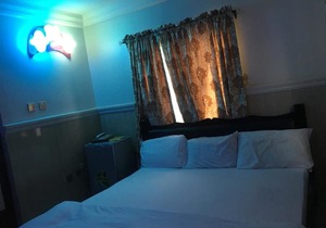 Royal Castle Hotel