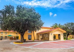 La Quinta Inn by Wyndham Eagle Pass