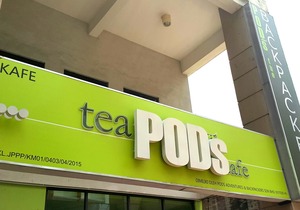 Pods the Backpackers Home & Cafe
