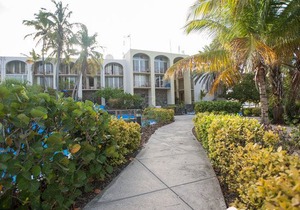 Hotel on The Cay