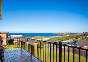 Grandview House - Ocean Views