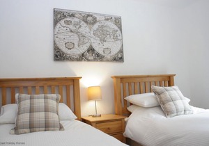Luxury dog friendly holiday home with hot tub