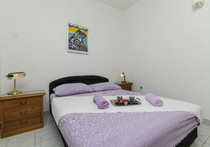 Apartments Jasna (35911-A2) - Omis
