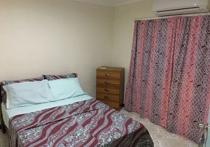 Safe and quiet 2 Bedroom Apartment not far from city.