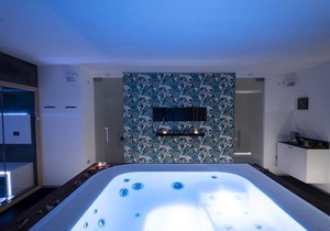Alkamuri Posh Hotel & Spa