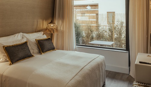 Superior Double or Twin Room, 1 King Bed, Courtyard View