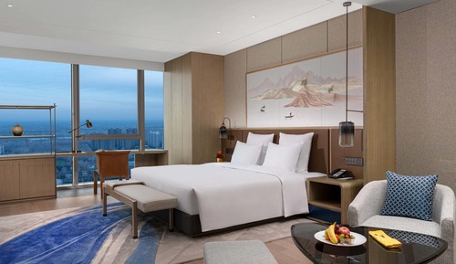Deluxe Room, 1 King Bed