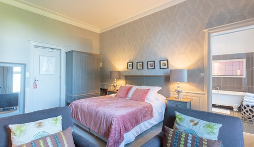 Deluxe Double Room, Garden Area