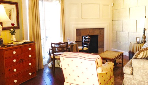 Premium Suite, 1 King Bed with Sofa bed, Balcony