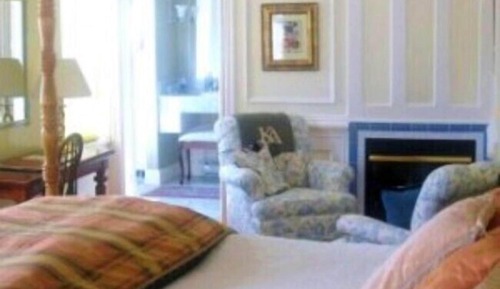 Superior Room, Fireplace