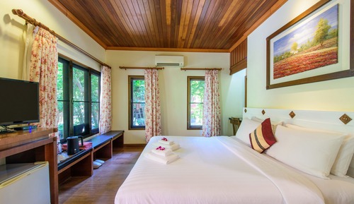 Deluxe Room, Garden View