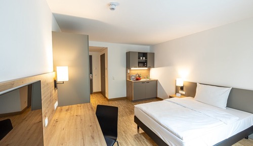 Studio (Comfy Studio Apartment)