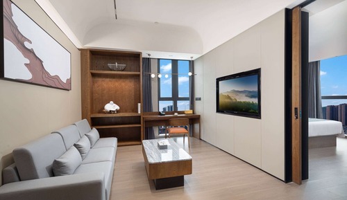 Executive Suite, 1 King Bed, Non Smoking