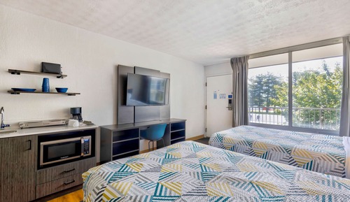 Deluxe Suite, 2 Double Beds, Non Smoking, Kitchenette