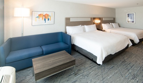 Suite, Multiple Beds
