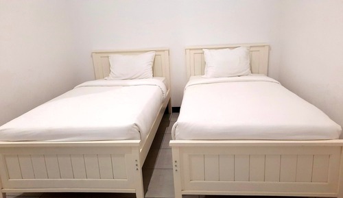 Deluxe Twin Room, 2 Bedrooms, Non Smoking, Private Bathroom