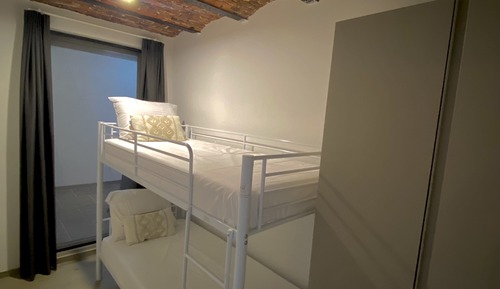Deluxe Room, 2 Bedrooms, Kitchen, Garden View