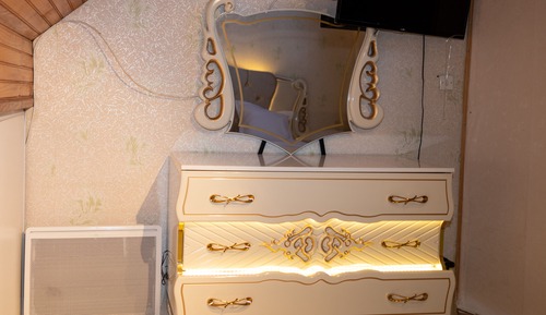 Elite Room