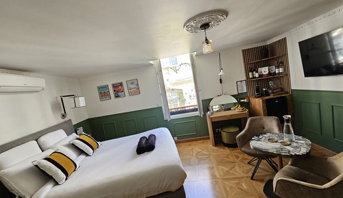 Superior Room