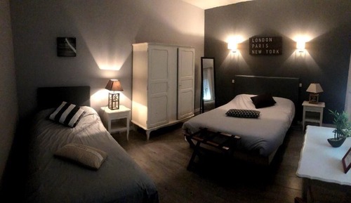 Classic Twin Room