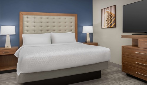 Studio Suite, 1 King Bed, Accessible (Hearing)