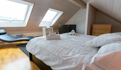 Modern Duplex, 3 Bedrooms, Terrace, Mountain View