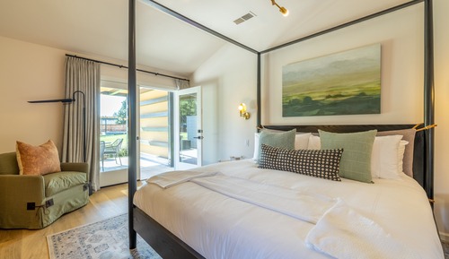 Greenside Suite 3