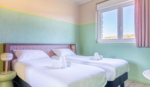 Room, 2 Twin Beds (Pop)