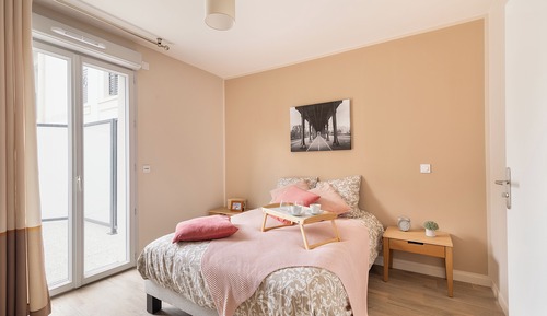 Standard Apartment