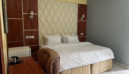 Exclusive Room