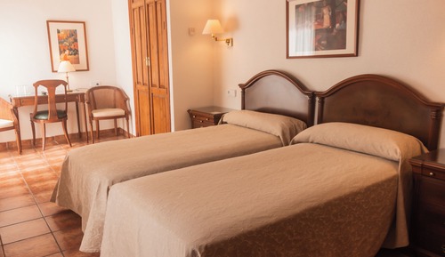 Double Room, 2 Twin Beds, Tower